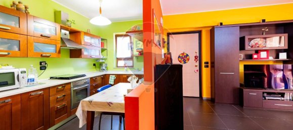 Villa de 5 divisões em Pianella, Italy N.º 41211 21