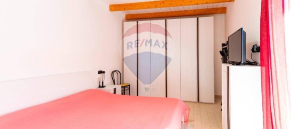 Villa de 5 divisões em Pianella, Italy N.º 41211 45