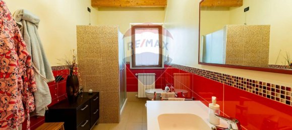 Villa de 5 divisões em Pianella, Italy N.º 41211 39