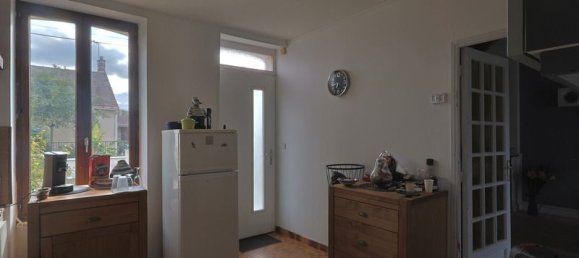 3 bedrooms House in Vierzon, France No. 252513 4