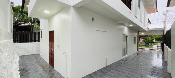 3 bedrooms Cafe / restaurant in Pattaya, Thailand No. 8013 7