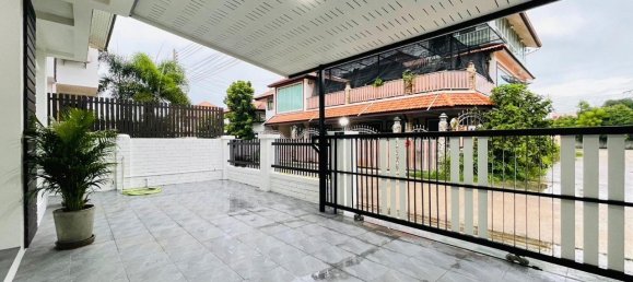 3 bedrooms Cafe / restaurant in Pattaya, Thailand No. 8013 6