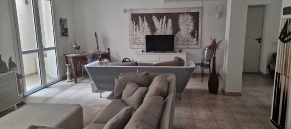 6-Zimmer Haus in Lambrugo, Italy, Nr. 13737 5