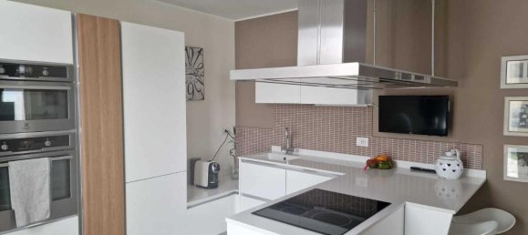 6-Zimmer Haus in Lambrugo, Italy, Nr. 13737 10