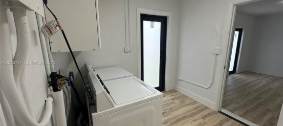 3 dormitorios villa en alquiler en Miami, Miami-Dade, Florida, USA № 614956 5