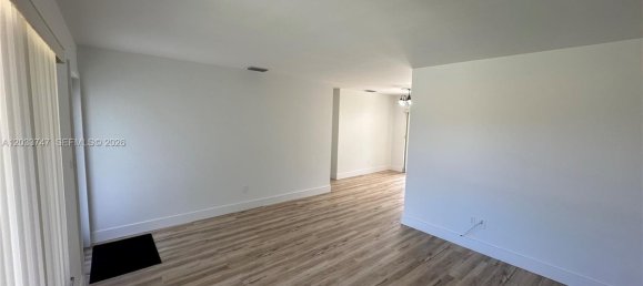 3 dormitorios villa en alquiler en Miami, Miami-Dade, Florida, USA № 614956 13