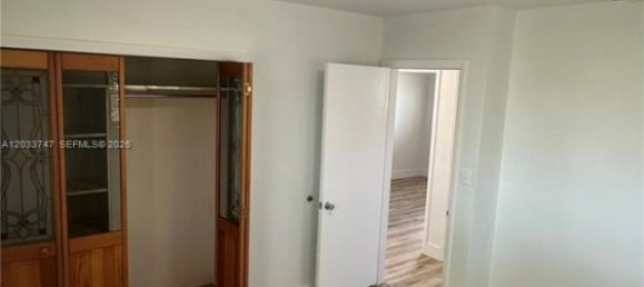 3 dormitorios villa en alquiler en Miami, Miami-Dade, Florida, USA № 614956 8