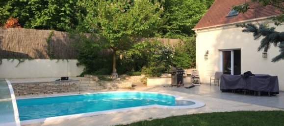 4 bedrooms House in Bornel, France No. 90105 7