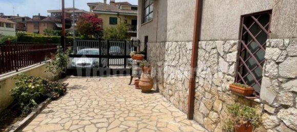 2 bedrooms Penthouse in Monterotondo, Italy No. 304897 21