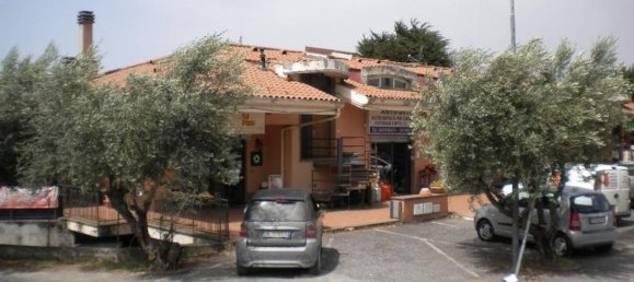 Квартира с 4 спальнями в Рокка ди Папа, Италия № 335199 3