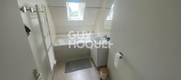 4 bedrooms House in Manche, France No. 357104 8