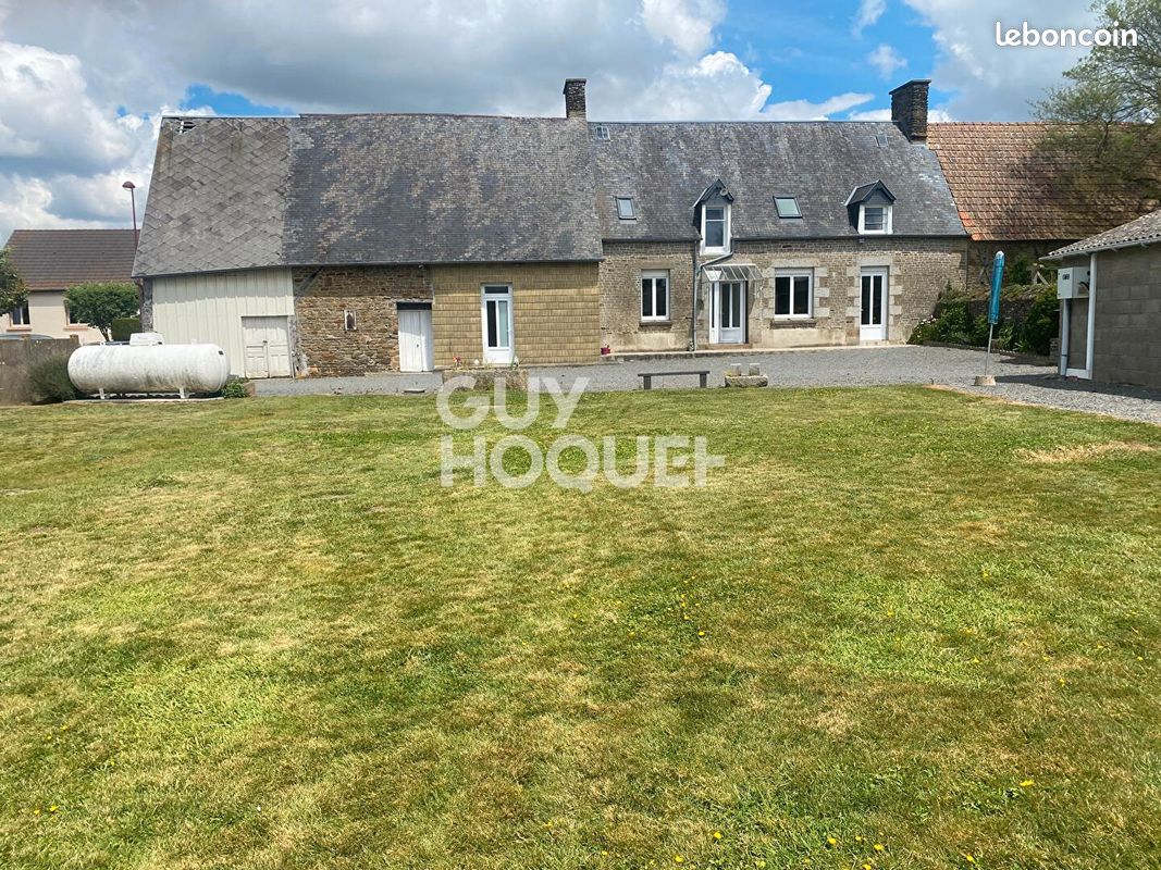 4 bedrooms House in Manche, France No. 357104