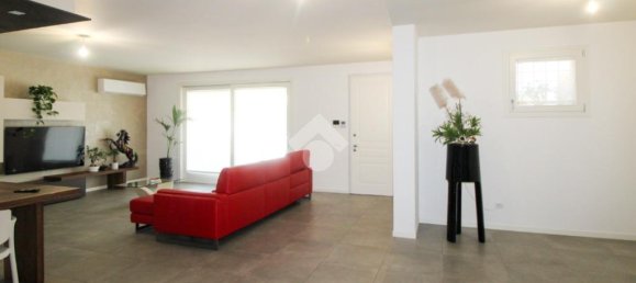 Villa de 3 dormitorios en Ghedi, Italy No. 287067 21