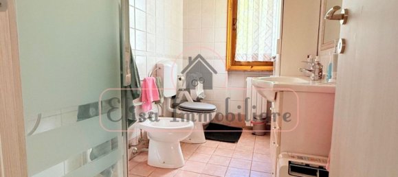 3 chambres Appartement à Viareggio, Italy No. 377160 10