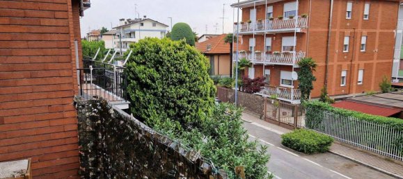 Apartamento de 3 dormitorios en Magenta, Italy No. 276180 7