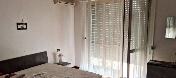 Apartamento de 3 dormitorios en Magenta, Italy No. 276180 13