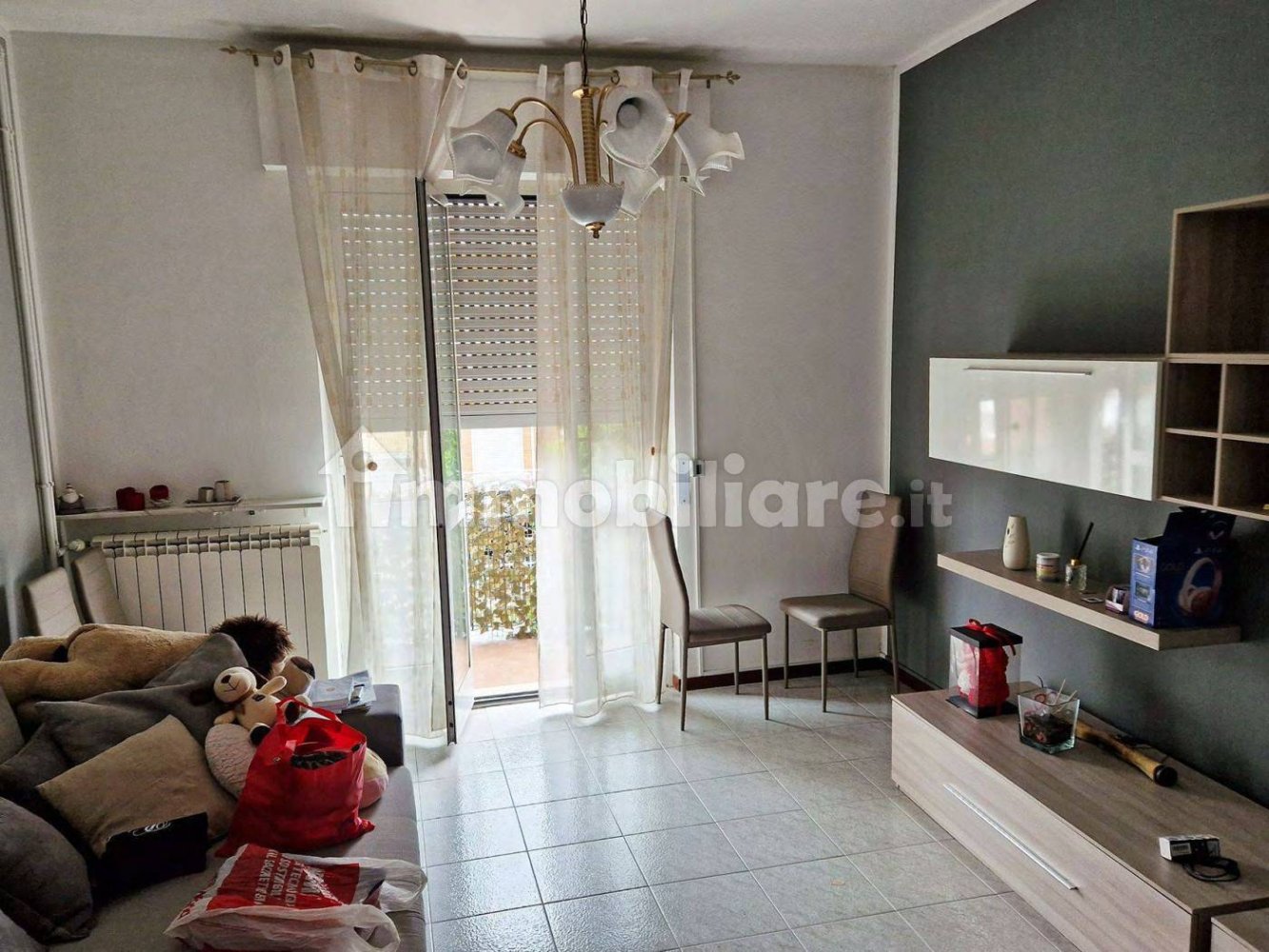 Apartamento de 3 dormitorios en Magenta, Italy No. 276180