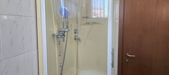 Квартира с 2 комнатами в Варесе, Италия № 315068 9