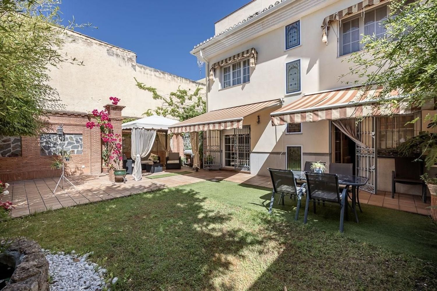 3 Schlafzimmer Stadthaus in Granada, Spain, Nr. 151140