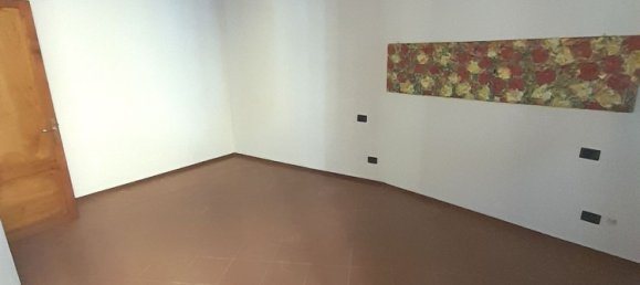 5 rooms Apartment in San Gimignano, Italy No. 278363 8