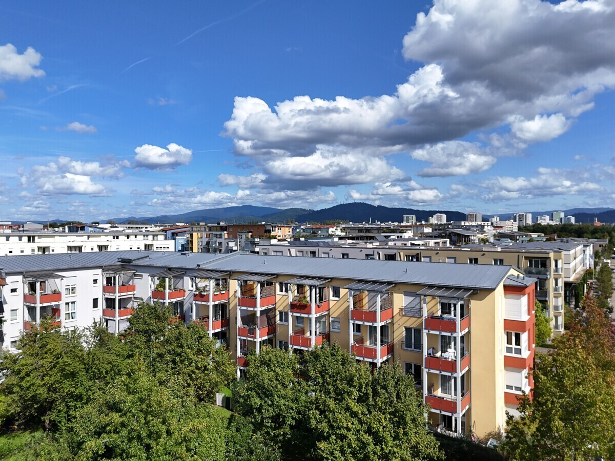 Apartamento de 4 habitaciónes en Freiburg im Breisgau, Germany No. 306262