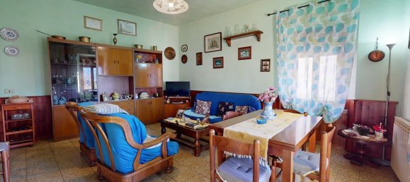 3 bedrooms House in Barga, Italy No. 237841 23