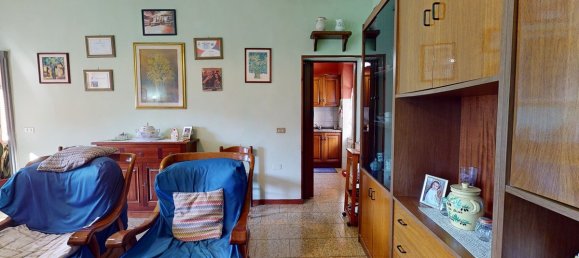 3 bedrooms House in Barga, Italy No. 237841 25