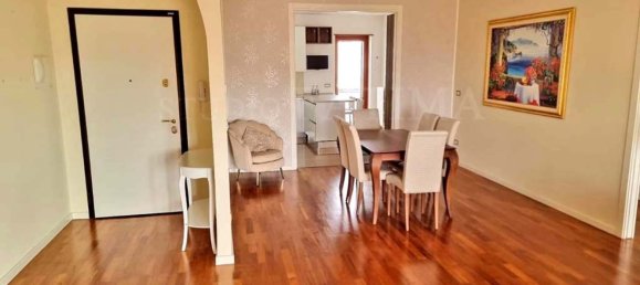 3 rooms Apartment in Foggia, Italy No. 64586 10