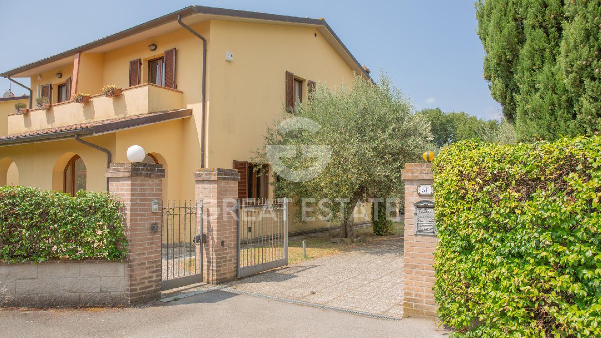 2 chambres Villa à Tuoro sul Trasimeno, Italy No. 288047