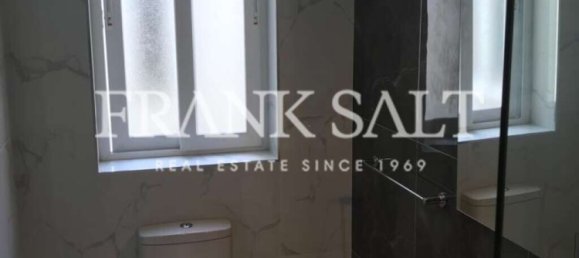 3 bedrooms Penthouse in Qormi, Malta No. 9340 8