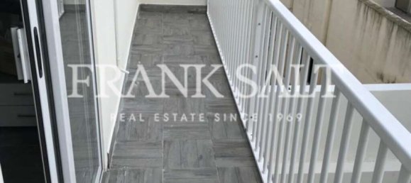 3 bedrooms Penthouse in Qormi, Malta No. 9340 13