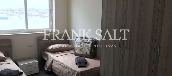 3 bedrooms Penthouse in Qormi, Malta No. 9340 12