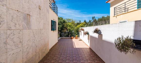 4 bedrooms Villa in Sintra, Portugal No. 53197 22