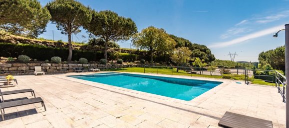 4 bedrooms Villa in Sintra, Portugal No. 53197 4