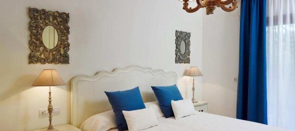 2 bedrooms Apartment in Marbella, Spain No. 4755 3