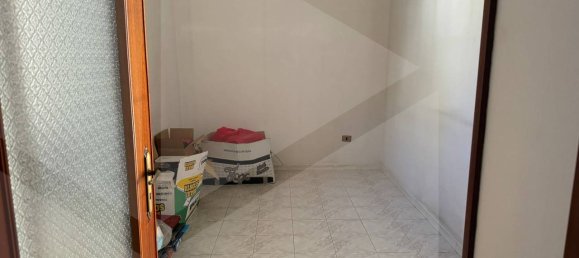 Дом с 4 комнатами в Сан Паоло Бель Сито, Италия № 17098 7