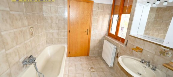 Casa de 2 dormitorios en Spinetoli, Italy No. 124702 19