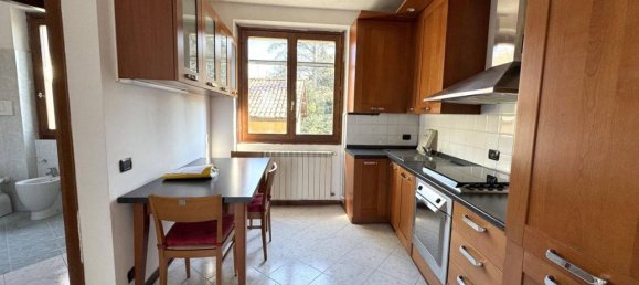 2 rooms Apartment in Carugate, Italy No. 40325 4
