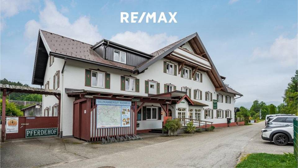 17 rooms Hotel in Strass im Attergau, Austria No. 77049