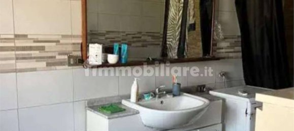 Apartamento de 2 dormitorios en Mezzanino, Italy No. 266998 4