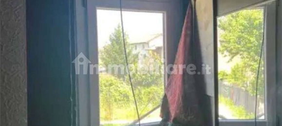 Apartamento de 2 dormitorios en Mezzanino, Italy No. 266998 14