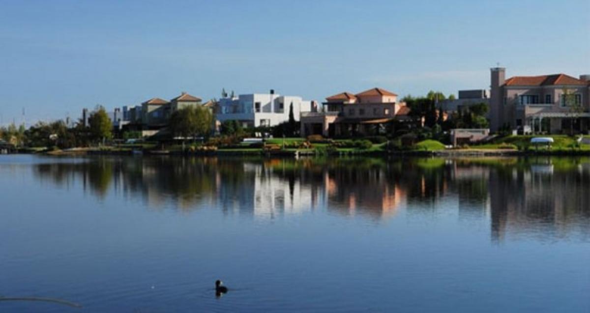  Land in Tigre, Argentina No. 49611