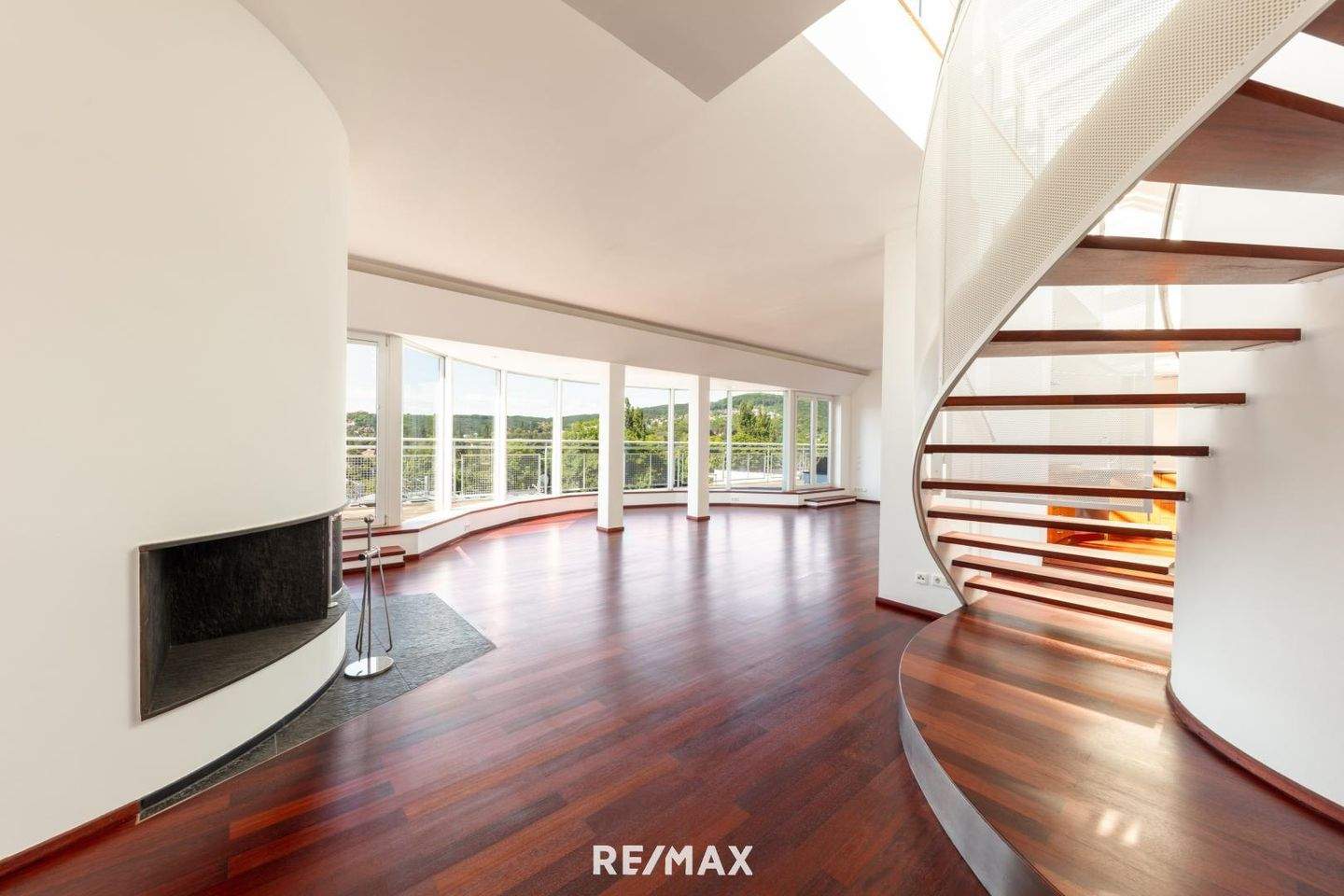 7-Zimmer Penthouse in Hernals, Austria, Nr. 236143