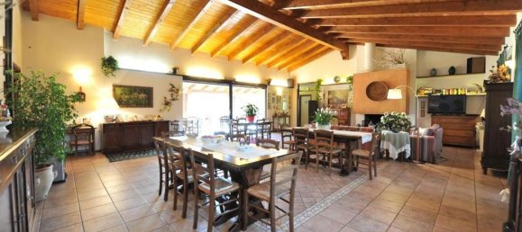 20 bedrooms House in San Vero Milis, Italy No. 322910 2