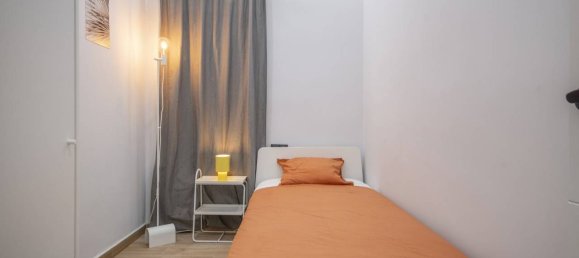 3 bedrooms Apartment in Sant Marti, Spain No. 189963 19