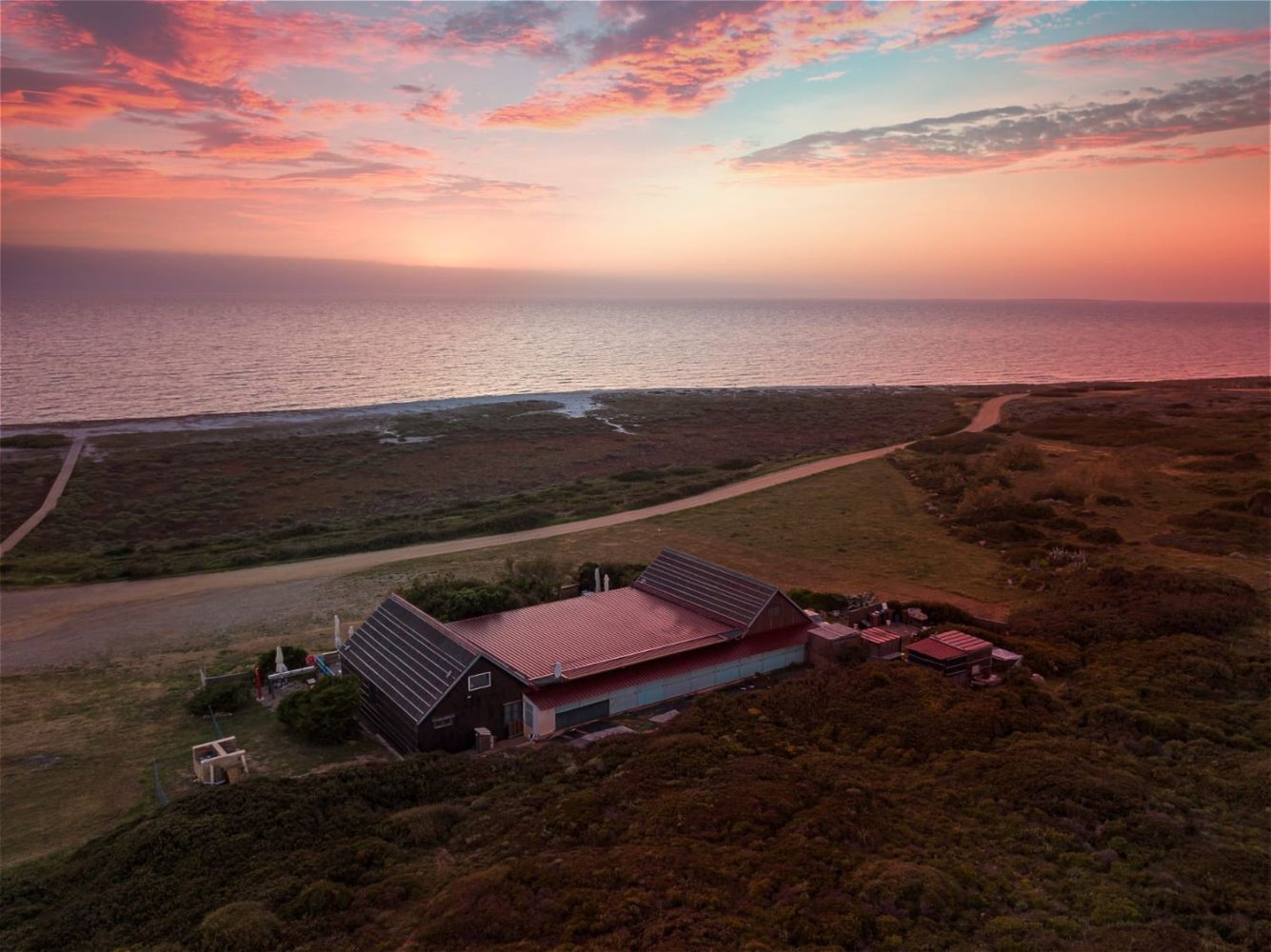 500m² Commercial property in Oristano, Italy No. 256026