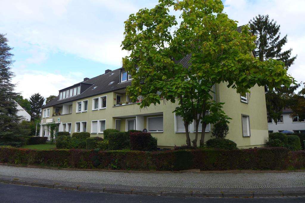 Apartamento de 2 habitaciónes en Bonn, Germany No. 7759