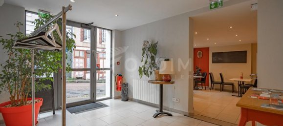 Коммерческая недвижимость 287м² в Йонна, Франция № 353257 2