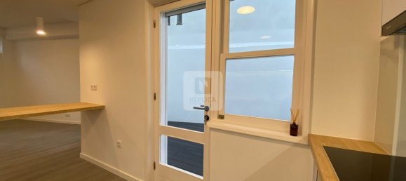 2 Schlafzimmer Wohnung in Porto, Portugal, Nr. 81623 7