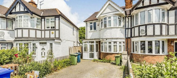 2 Schlafzimmer Wohnung in Harrow, United Kingdom, Nr. 6350 8